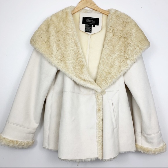Terry Lewis Faux Fur Coat Womens 1X pit to pit is 28 in length 29 in - Picture 1 of 7